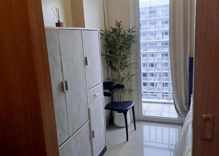 Classy And Cozy Staycation Near Moa *