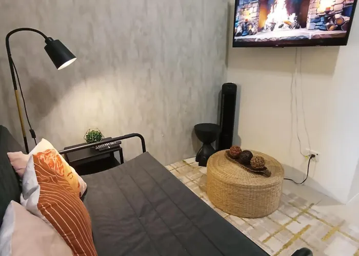 Classy And Cozy Staycation Near Moa * Manila
